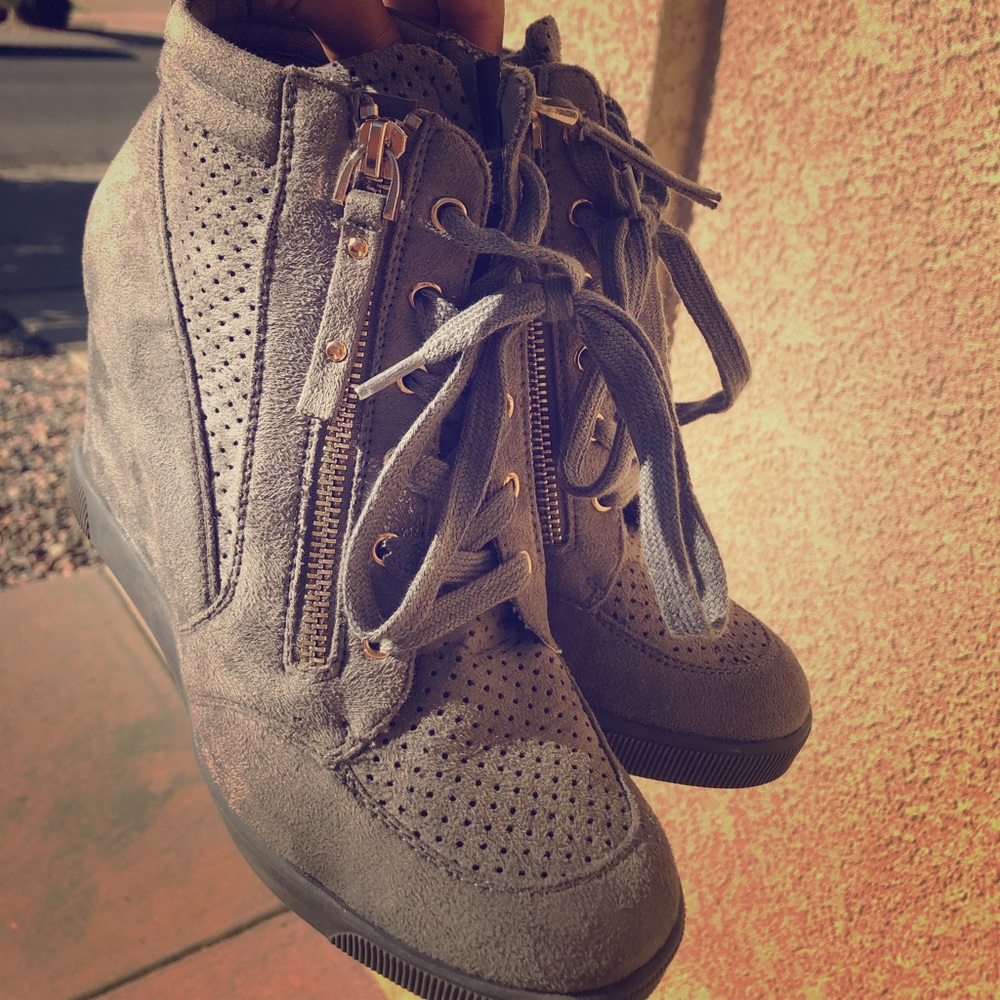 ‼️ S O L D ‼️